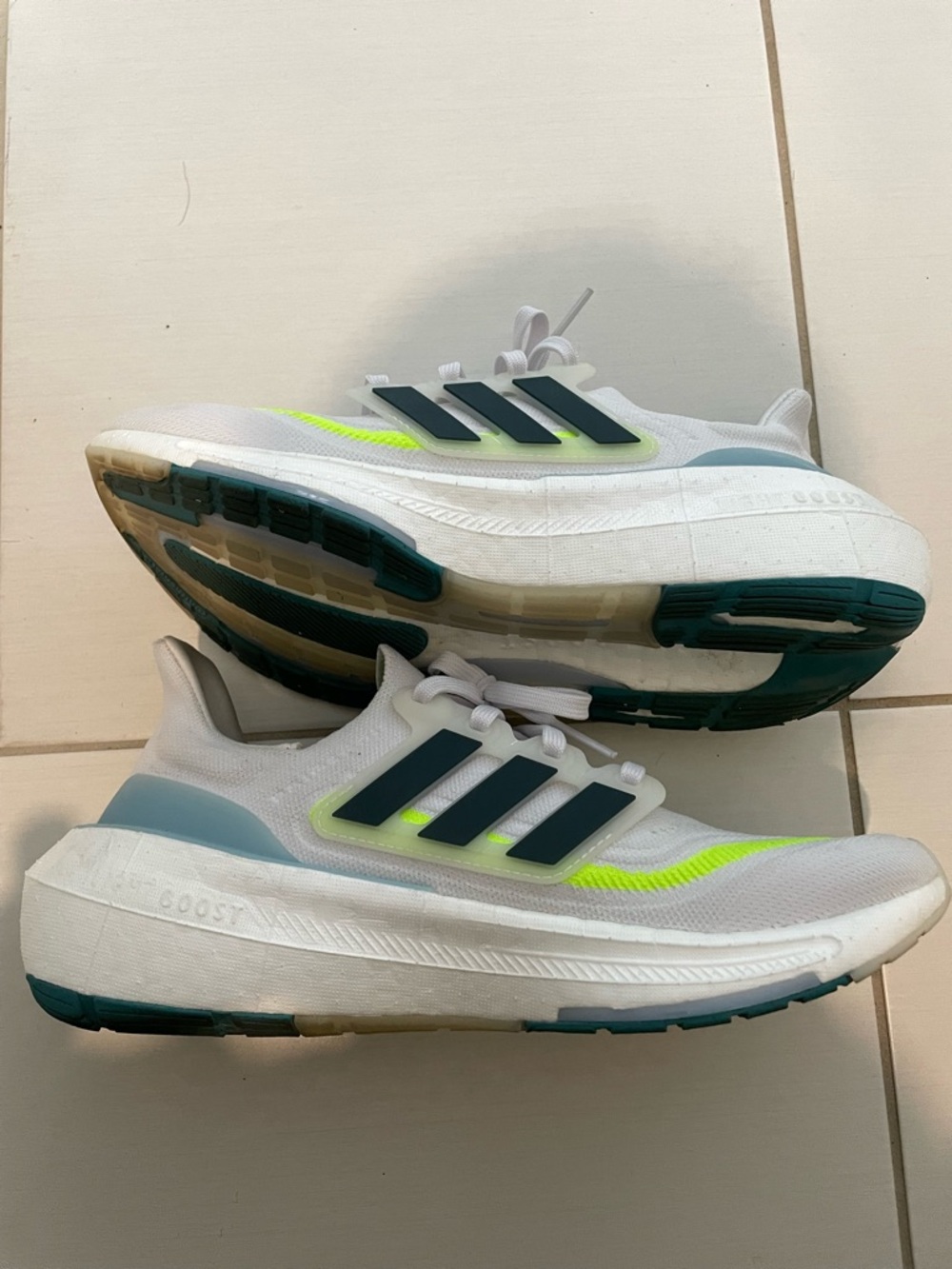 adidas Ultraboost Men running shoes
